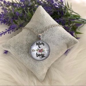 NWT Mom of Boys Glass Pendant Necklace Silver